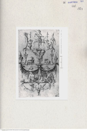 Vorderseite von  [http://creativecommons.org/publicdomain/mark/1.0/] ... - , bh294407. Foto.