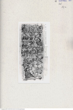 Vorderseite von  [http://creativecommons.org/publicdomain/mark/1.0/] ... - , bh294409. Foto.