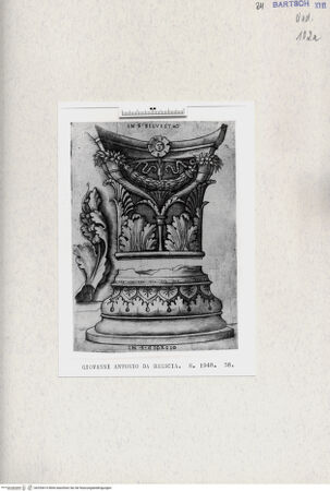 Vorderseite von  [http://creativecommons.org/publicdomain/mark/1.0/] ... - , bh294414. Foto.