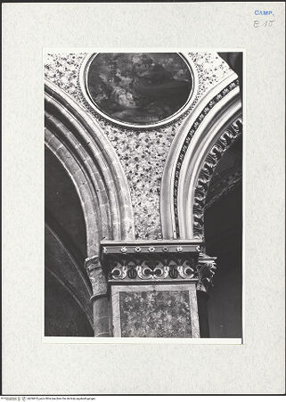 Vorderseite von Krüger, Jürgen [https://www.deutsche-digitale-bibliothek.de/content/lizenzen/rv-fz/] Duomo - Detail eines Pfeilers, bh294613_recto. Foto: Krüger, Jürgen.