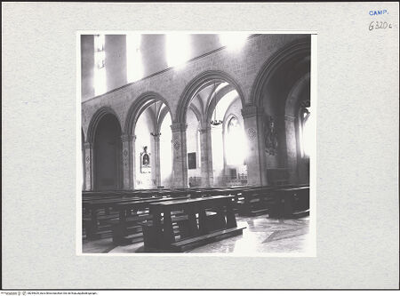 Vorderseite von Krüger, Jürgen [https://www.deutsche-digitale-bibliothek.de/content/lizenzen/rv-fz/] Santa ChiaraRechte Arkade (Südwestliche Kapellenreihe) - Ansicht der 3. zu 6. Kapelle, bh294629_recto. Foto: Krüger, Jürgen.