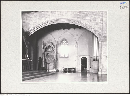 Vorderseite von Krüger, Jürgen [https://www.deutsche-digitale-bibliothek.de/content/lizenzen/rv-fz/] Santa Chiara - Rechte Kapelle, bh294631_recto. Foto: Krüger, Jürgen.