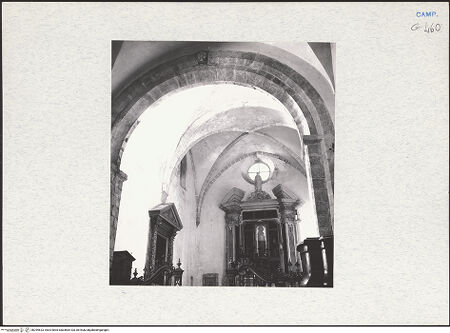 Vorderseite von Krüger, Jürgen [https://www.deutsche-digitale-bibliothek.de/content/lizenzen/rv-ez/] San Domenico MaggioreChiesa Antica (Alte Kirche). San Michele Arcangelo a Morfisa - Innenansicht, bh294633_recto. Foto: Krüger, Jürgen.