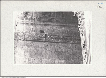 Vorderseite von Krüger, Jürgen [https://www.deutsche-digitale-bibliothek.de/content/lizenzen/rv-fz/] Fries - Gesamtansicht, bh294641_recto. Foto: Krüger, Jürgen.