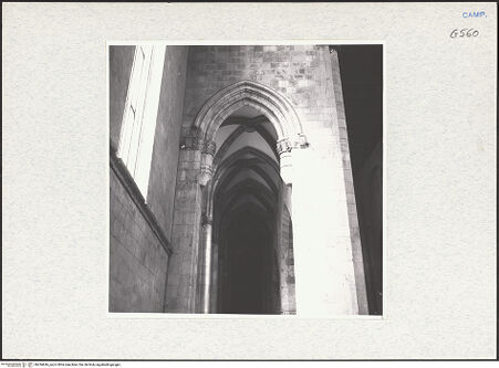 Vorderseite von Krüger, Jürgen [https://www.deutsche-digitale-bibliothek.de/content/lizenzen/rv-fz/] Sant'Eligio al MercatoSüdseitenschiff - Ansicht von Osten, bh294646_recto. Foto: Krüger, Jürgen.