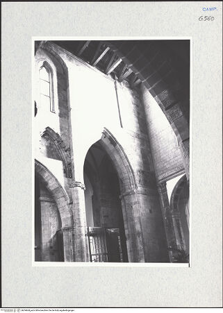 Vorderseite von Krüger, Jürgen [https://www.deutsche-digitale-bibliothek.de/content/lizenzen/rv-fz/] Sant'Eligio al Mercato - Südliche Arkadenwand von Nordosten, bh294668_recto. Foto: Krüger, Jürgen.