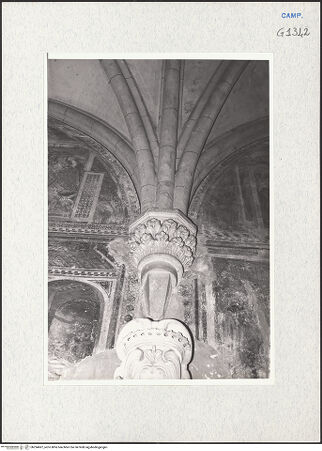 Vorderseite von Krüger, Jürgen [https://www.deutsche-digitale-bibliothek.de/content/lizenzen/rv-fz/] San Pietro a Maiella - Kapitell, bh294687_recto. Foto: Krüger, Jürgen.