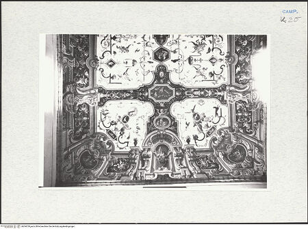 Vorderseite von Krüger, Jürgen [https://www.deutsche-digitale-bibliothek.de/content/lizenzen/rv-fz/] Deckendekoration - Teilansicht, bh294729_recto. Foto: Krüger, Jürgen.