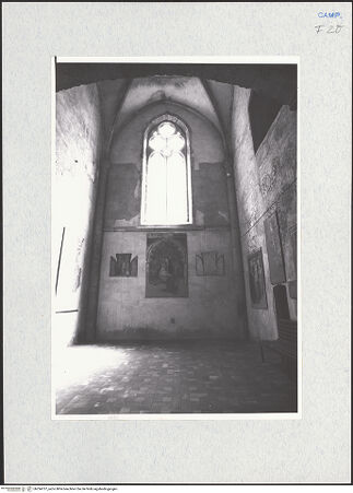 Vorderseite von Krüger, Jürgen [https://www.deutsche-digitale-bibliothek.de/content/lizenzen/rv-fz/] Santa ChiaraSanta Chiara Vecchia - Presbyterium, bh294737_recto. Foto: Krüger, Jürgen.