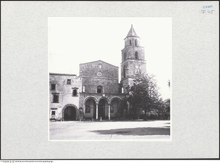 Vorderseite von Krüger, Jürgen [https://www.deutsche-digitale-bibliothek.de/content/lizenzen/rv-ez/] Santa Maria del Pozzo - Seitenansicht mit Campanile, bh294746_recto. Foto: Krüger, Jürgen.