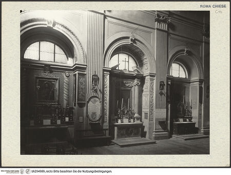 Vorderseite von ICCD [https://www.deutsche-digitale-bibliothek.de/content/lizenzen/rv-ez/] San Nicola in Arcione - Blick auf die linken Seitenkapellen, bh294989_recto. Foto.