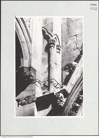 Vorderseite von Krüger, Jürgen [https://www.deutsche-digitale-bibliothek.de/content/lizenzen/rv-fz/] Sant'Eligio al MercatoWestfassade - Detail, bh295529_recto. Foto: Krüger, Jürgen.