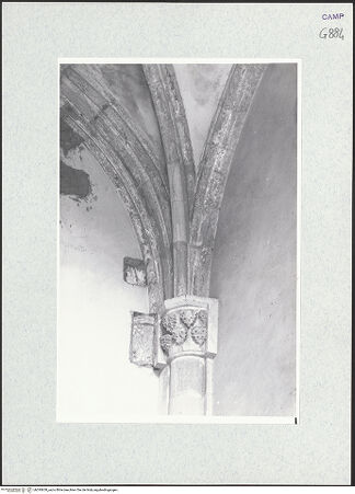 Vorderseite von Krüger, Jürgen [https://www.deutsche-digitale-bibliothek.de/content/lizenzen/rv-fz/] San Lorenzo MaggioreVierte Nordkapelle - Kapitell und Detail des Gewölbes, bh295650_recto. Foto: Krüger, Jürgen.