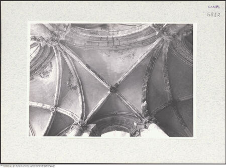 Vorderseite von Krüger, Jürgen [https://www.deutsche-digitale-bibliothek.de/content/lizenzen/rv-fz/] San Lorenzo Maggiore - Gewölbe, bh295696_recto. Foto: Krüger, Jürgen.