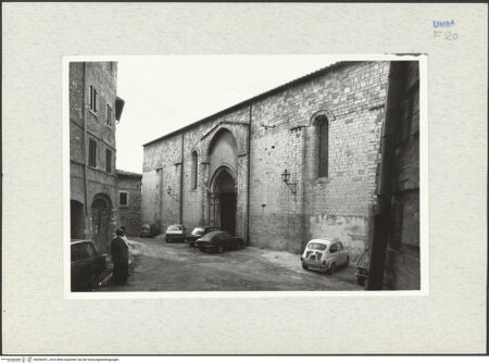 Vorderseite von Getty Research Institute [https://www.deutsche-digitale-bibliothek.de/content/lizenzen/rv-ez/] San FrancescoSan Francesco - Südfassade, Ansicht von Südosten, bh296451_recto. Foto: Hutzel, Max.