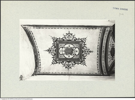 Vorderseite von Bibliotheca Hertziana [https://www.deutsche-digitale-bibliothek.de/content/lizenzen/rv-fz/] Santa Maria dell'Anima - Treppenhaus, Gewölbe, bh296764_recto. Foto.