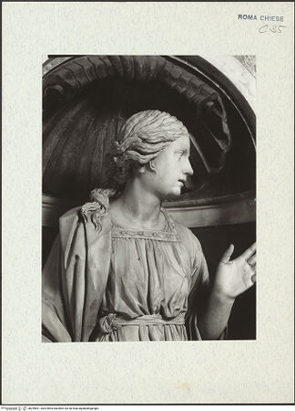 Vorderseite von ICCD [https://www.deutsche-digitale-bibliothek.de/content/lizenzen/rv-ez/] Die heilige Flavia Domitilla - Kopf und Schultern, seitliche Ansicht, bh299551_recto. Foto.