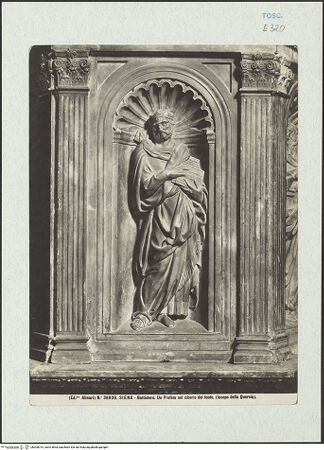 Vorderseite von Alinari [https://www.deutsche-digitale-bibliothek.de/content/lizenzen/rv-ez/] TaufbrunnenFünf ProphetenProphet - Gesamtansicht, bh300015_recto. Foto.