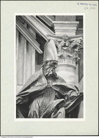 Vorderseite von Bibliotheca Hertziana [https://www.deutsche-digitale-bibliothek.de/content/lizenzen/rv-fz/] Cathedra PetriKirchenväterDer heilige Augustinus - Detailansicht: Portrait Augustinus (von rechts), bh305366_recto. Foto: Wiedenhoeft, Ron.