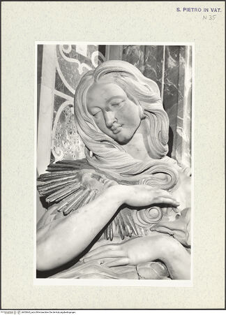 Vorderseite von Bibliotheca Hertziana [https://www.deutsche-digitale-bibliothek.de/content/lizenzen/rv-fz/] Grabmal von Papst Alexander VII. ChigiVeritas - Detail, Oberkörper, bh305643_recto. Foto: Wiedenhoeft, Ron.