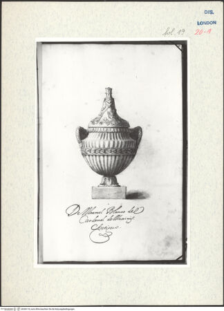 Vorderseite von Warburg Institute [https://www.deutsche-digitale-bibliothek.de/content/lizenzen/rv-ez/] Album CarpioVase mit Deckel und Griffen in Form von Masken - , bh306118_recto. Foto.