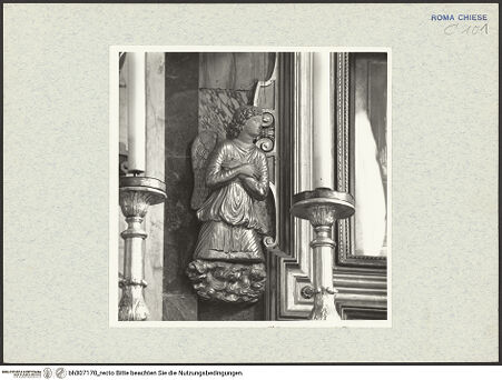 Vorderseite von ICCD [https://www.deutsche-digitale-bibliothek.de/content/lizenzen/rv-ez/] HochaltarEngel in Anbetung - Engel links, bh307170_recto. Foto.