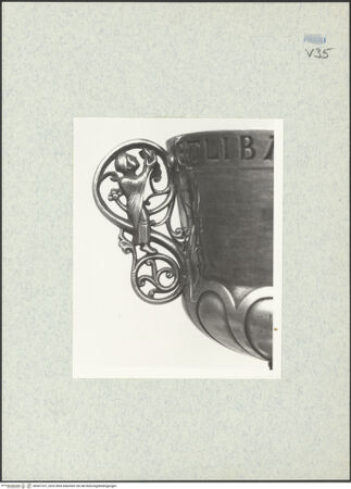 Vorderseite von ICCD [https://www.deutsche-digitale-bibliothek.de/content/lizenzen/rv-ez/] Kelch mit Patene - Melchisedek mit Opfer (rechts), bh307237_recto. Foto.