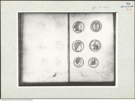 Vorderseite von Kungliga Biblioteket [https://www.deutsche-digitale-bibliothek.de/content/lizenzen/rv-ez/] Inscriptionum antiquarum (Codex Holmiensis)Vorder- und Rückseiten dreier italienischer Münzimitationen mit antiken Motiven - , bh309498_recto. Foto.