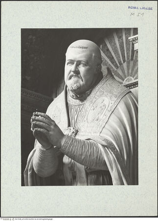 Vorderseite von Bibliotheca Hertziana [https://www.deutsche-digitale-bibliothek.de/content/lizenzen/rv-fz/] Grabmal Pauls V.Papststatue - Detail: Kopf und Oberkörper , bh312088_recto. Foto.