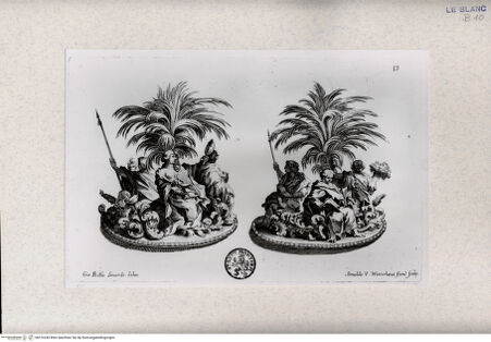 Vorderseite von Landesbildstelle Rheinland [http://creativecommons.org/publicdomain/mark/1.0/] Abendessen des 14.1.1687: Tafelaufsätze mit den Emblemen der Familie des Lord Catelmaine und der Victoria (Taf. 13 aus J. M. Wright, Ragguaglio dela solenne comparsa, fatta in Roma ... dall'illustrissimo, et eccellentissimo Signor Conte di Castelmaine ... Roma 1687) - , bh316249. Foto.