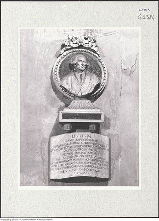 Vorderseite von ICCD [https://www.deutsche-digitale-bibliothek.de/content/lizenzen/rv-ez/] Grabmal des Giovanni Battista Comite (gest. 1787) - Gesamtansicht, bh321144_recto. Foto.