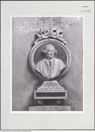 Vorderseite von ICCD [https://www.deutsche-digitale-bibliothek.de/content/lizenzen/rv-ez/] Grabmal des Giovanni Battista Comite (gest. 1787) - Detail: Büste, bh321145_recto. Foto.