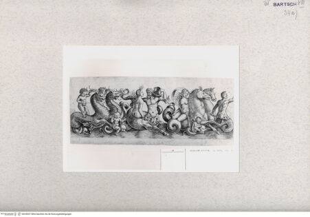 Vorderseite von  [http://creativecommons.org/publicdomain/mark/1.0/] ... - , bh328331. Foto.