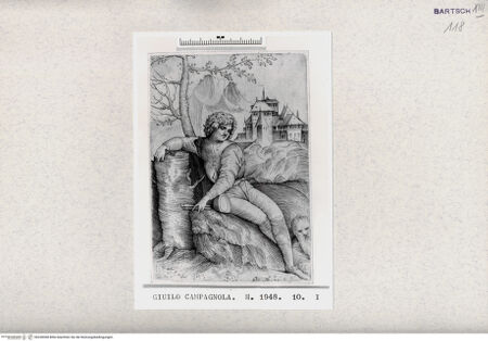 Vorderseite von  [http://creativecommons.org/publicdomain/mark/1.0/] ... - , bh328368. Foto.