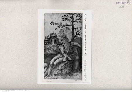 Vorderseite von  [http://creativecommons.org/publicdomain/mark/1.0/] ... - , bh328371. Foto.