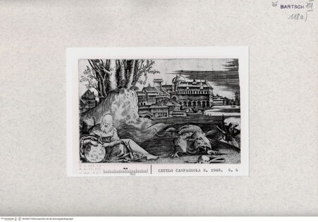 Vorderseite von  [http://creativecommons.org/publicdomain/mark/1.0/] ... - , bh328375. Foto.