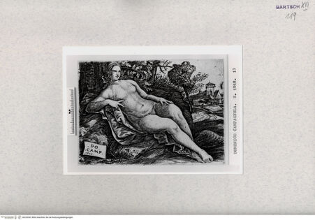 Vorderseite von  [http://creativecommons.org/publicdomain/mark/1.0/] ... - , bh328392. Foto.