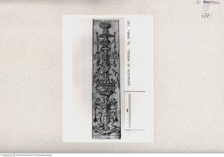 Vorderseite von  [http://creativecommons.org/publicdomain/mark/1.0/] ... - , bh328450. Foto.