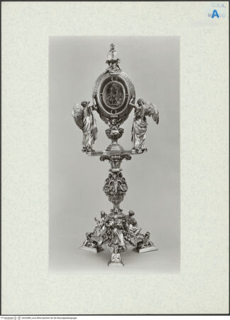 Vorderseite von The David and Alfred Smart Museum of Art [https://www.deutsche-digitale-bibliothek.de/content/lizenzen/rv-ez/] Farnese-Reliquiar - , bh332886_recto. Foto.