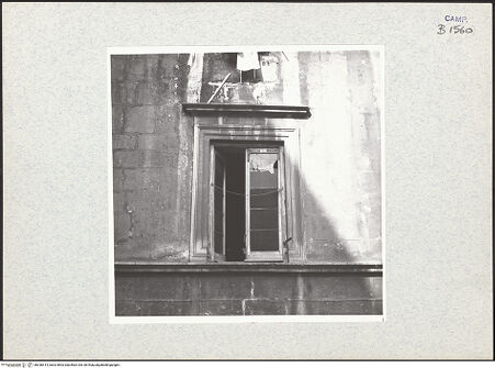 Vorderseite von Keller, Fritz-Eugen [https://www.deutsche-digitale-bibliothek.de/content/lizenzen/rv-fz/] Villa La Conigliera - Detail: Fenster, bh336414_recto. Foto: Keller, Fritz-Eugen.