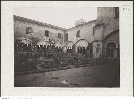 Vorderseite von unbekannt [https://www.deutsche-digitale-bibliothek.de/content/lizenzen/rv-fz/] Ansicht von Nordwesten, bh336738_recto. Foto: Moscioni, Romualdo.