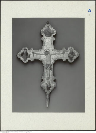 Vorderseite von Metropolitan Museum of Art [https://www.deutsche-digitale-bibliothek.de/content/lizenzen/rv-ez/] Kruzifix - , bh340430_recto. Foto.