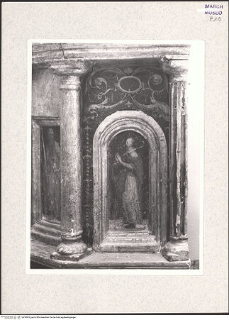 Vorderseite von Bibliotheca Hertziana [https://www.deutsche-digitale-bibliothek.de/content/lizenzen/rv-ez/] Tabernakel in Form einer oktagonalen Architektur mit vier aufgemalten Türen - Detail, bh340926_recto. Foto: Hutzel, Max.