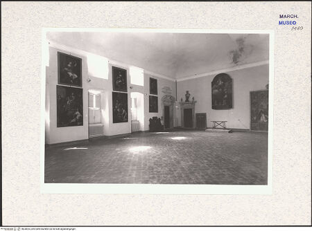 Vorderseite von unbekannt [https://www.deutsche-digitale-bibliothek.de/content/lizenzen/rv-ez/] Palazzo Arcivescovile - Innenraum, bh340935_recto. Foto: Hutzel, Max.