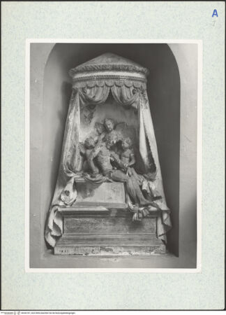 Vorderseite von Landesbildstelle Rheinland [http://creativecommons.org/publicdomain/mark/1.0/] Die Kuppel in der Chiesa Nuova, Rom - , bh342787_recto. Foto.