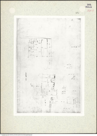 Vorderseite von Kunstbibliothek [https://www.deutsche-digitale-bibliothek.de/content/lizenzen/rv-ez/] Codex Destailleur DCaracalla-Thermen: Profil und Maße von zwei attischen Basen und einem Säulenschaft - , bh350346_recto. Foto.