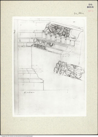Vorderseite von Kunstbibliothek [https://www.deutsche-digitale-bibliothek.de/content/lizenzen/rv-ez/] Codex Destailleur DNerva-Forum: Maßaufnahme einer Wandzone mit Gesims, Karniesornament - , bh350385_recto. Foto.