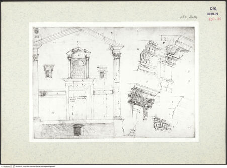 Vorderseite von Kunstbibliothek [https://www.deutsche-digitale-bibliothek.de/content/lizenzen/rv-ez/] Codex Destailleur DS. Urbano della Caffarella: Rekonstruktion der Tempelfront, Fassade des Tempels und Details - Unteres Teilblatt: Fassade des Tempels, Schnitt des Untergeschosses, Profile einzelner Details, bh350438_recto. Foto.