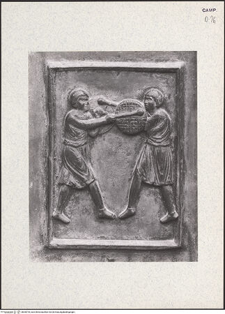 Vorderseite von Hirmer [https://www.deutsche-digitale-bibliothek.de/content/lizenzen/rv-ez/] Bronzetür mit den Apostel, Propheten und der Passion ChristiRechter Flügel - Detail, Zweikampf, bh360793_recto. Foto: Hirmer, Albert.