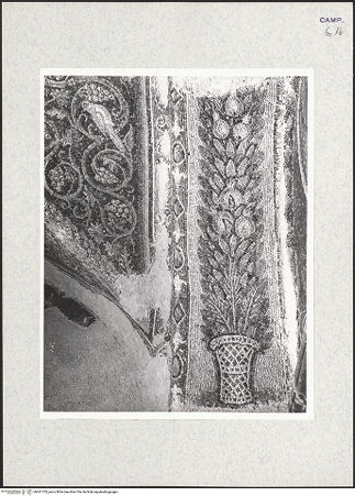 Vorderseite von Hutzel, Max [https://www.deutsche-digitale-bibliothek.de/content/lizenzen/rv-ez/] MosaikdekorationPalmetten - Linke Seite, Detail, bh361105_recto. Foto: Hutzel, Max.